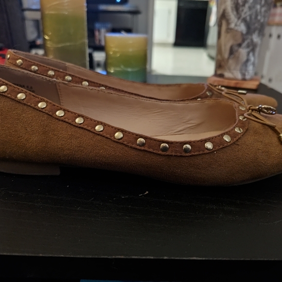 [PICK 5/PAY💲20] Tahari Girls | Laurena Pointy Toe Flats - Picture 5 of 5